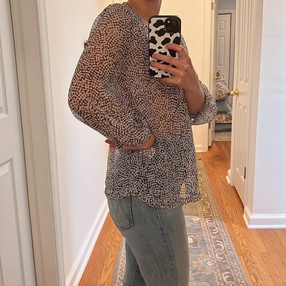 Joie Silk Blouse Size Small - Picture 2 of 9